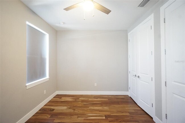 Building Photo - 4910 W McElroy Ave