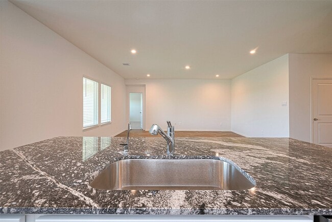 Building Photo - 5604 Poplar Rdg Ct