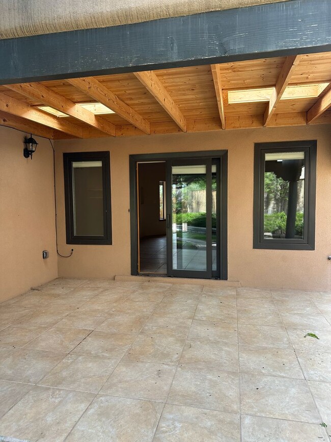 Building Photo - 2877 Plaza Blanca