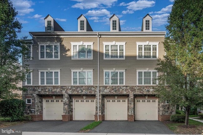 Building Photo - 11224 Wortham Crest Cir