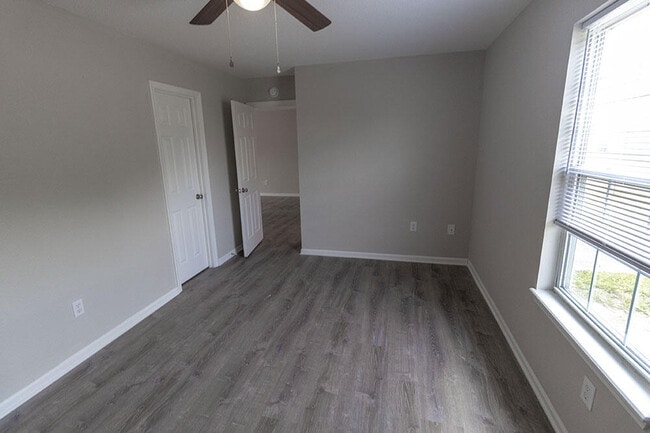 Building Photo - 4305 Derby Ridge Dr