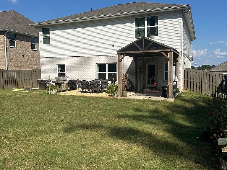 Building Photo - 4024 Rockland Cir SE