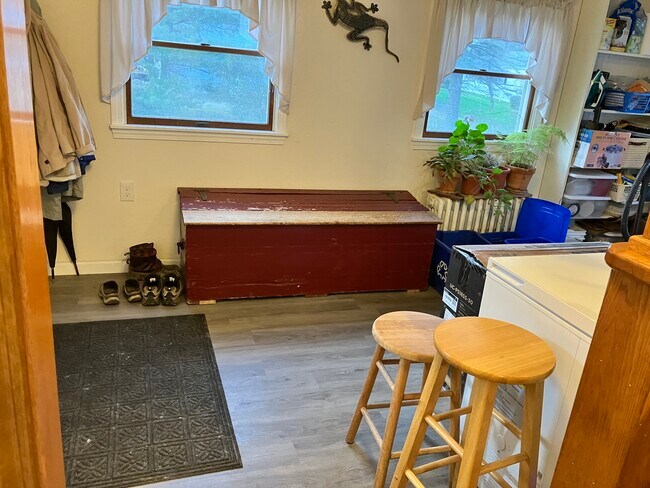 Mud Room - 299 High Street