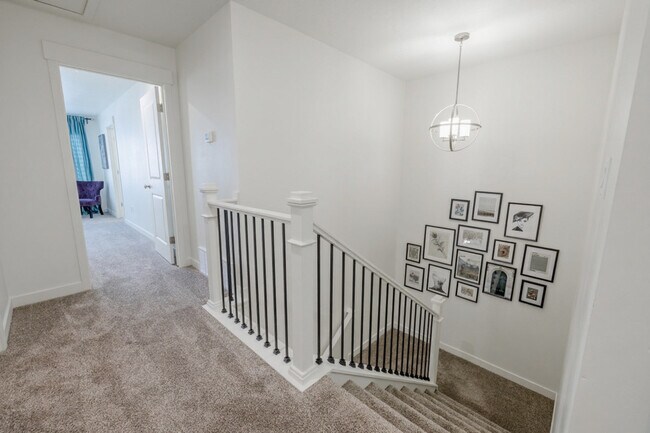 Building Photo - 408 S 680 E