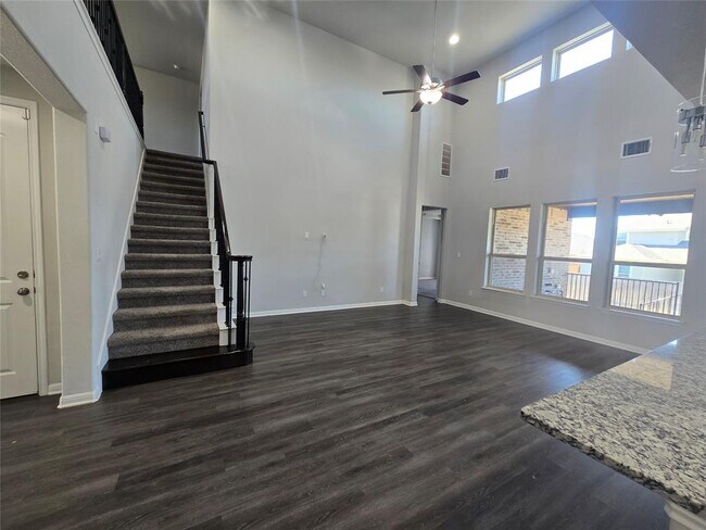 Building Photo - 2320 Bravo Ct