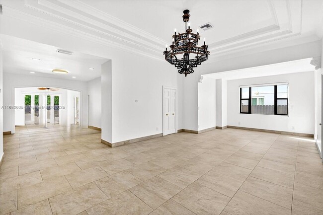 Building Photo - 4575 Post Ave