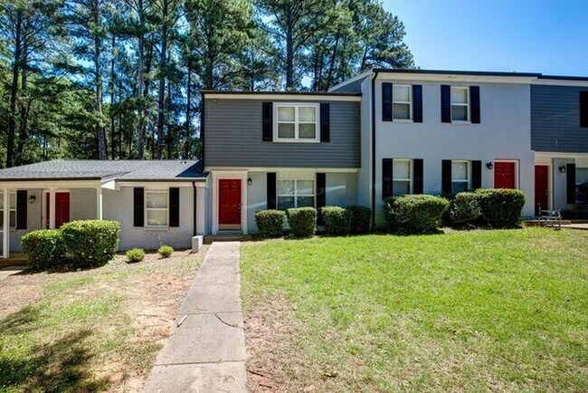 Building Photo - 9309 Sprinkle Ln