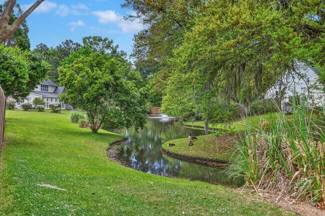 Building Photo - 5409 Dwight Dr