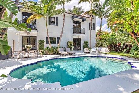 Building Photo - 217 Avila Rd