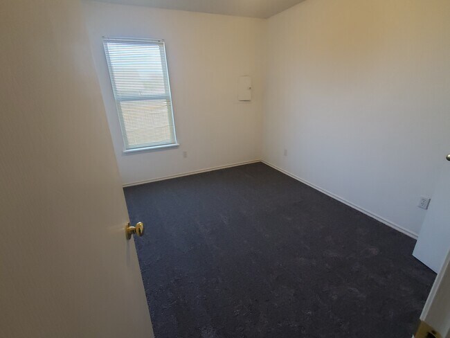 Building Photo - 2513 Durham Place Ct