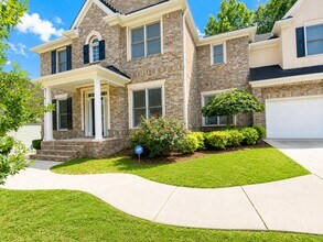 Building Photo - 733 Miller Run