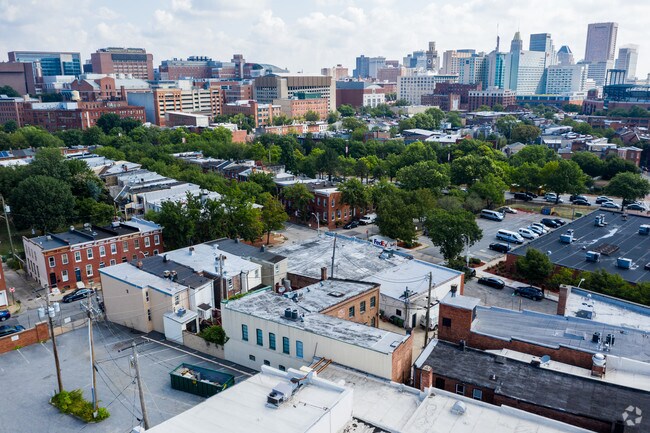 Location - 760-764 Clifford St