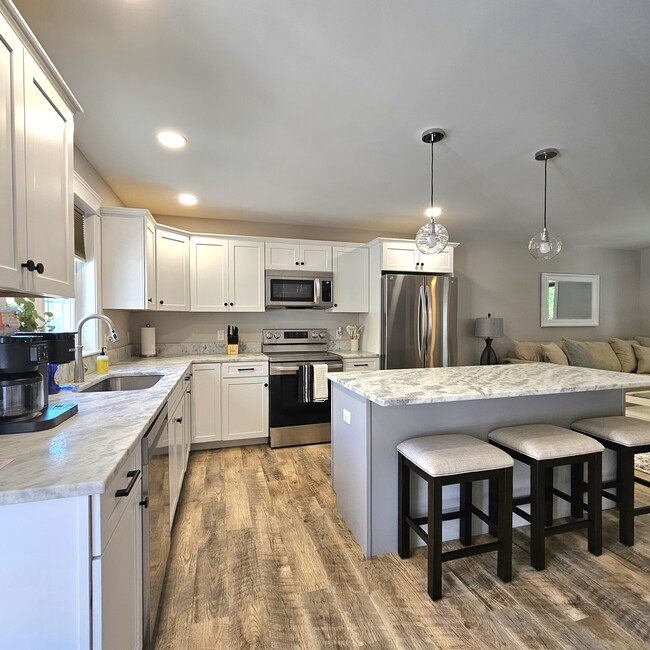 Building Photo - 22 Trinity Wy