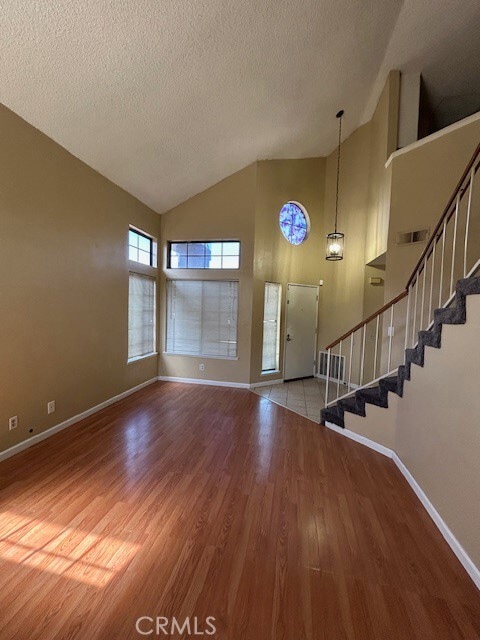 Building Photo - 1569 Ruby Dr