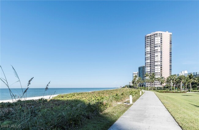 Building Photo - 4051 Gulf Shore Blvd N