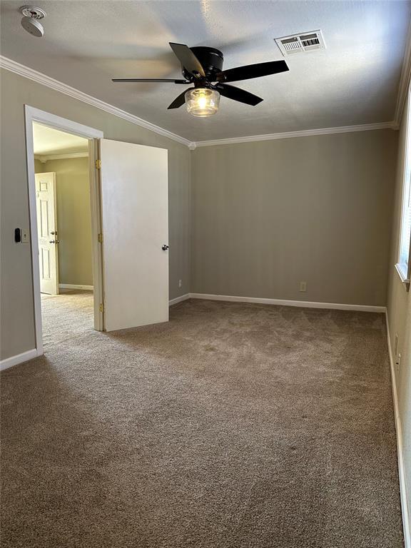 Building Photo - 1221 W London St