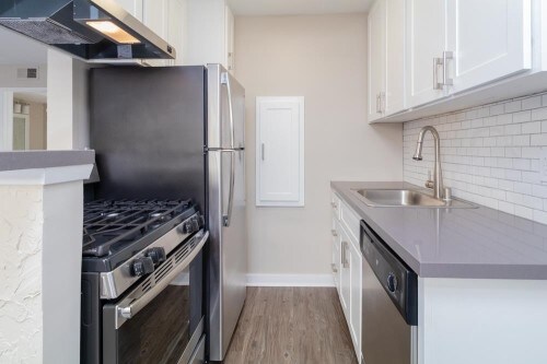 Building Photo - Corona del Norte