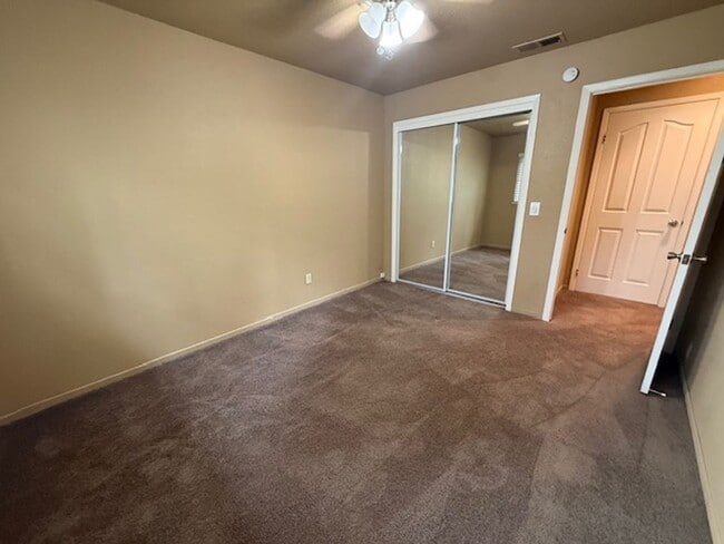 Building Photo - OPEN HOUSE this Wednesday 5pm-6:30pm - Private Redwood Setting | 4BR Home with Family Room, Bar &...