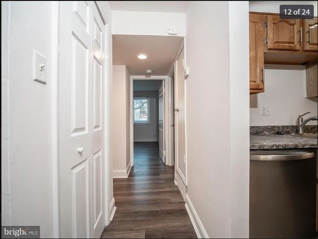 Building Photo - 567 Wilson Bridge Dr