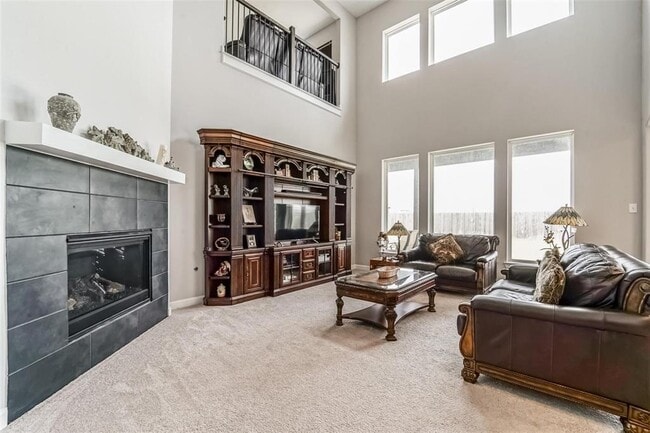 Building Photo - 13915 Foyt Dr