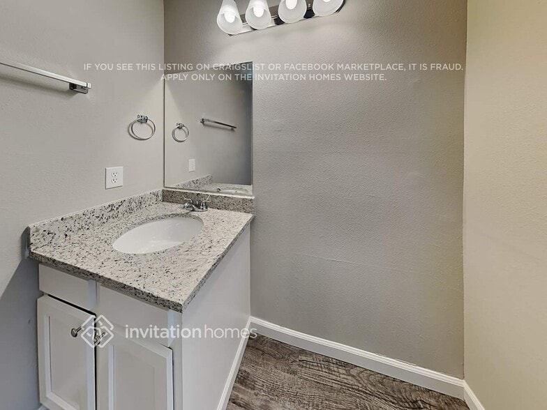 Building Photo - 4810 Little London Dr