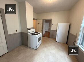 Building Photo - 2 bedroom in Cambridge MA 02140