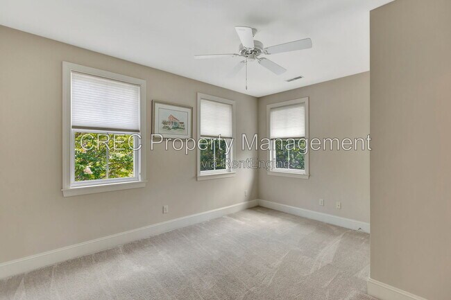 Building Photo - 1705 Doldridge St