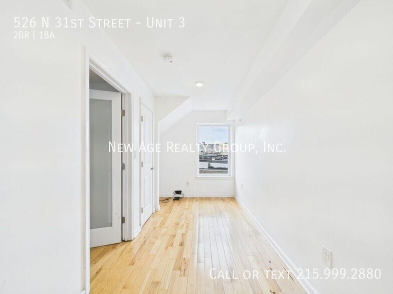 Building Photo - 526 N 31st St
