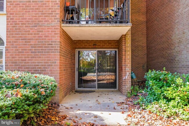 Building Photo - 3356 Woodburn Rd