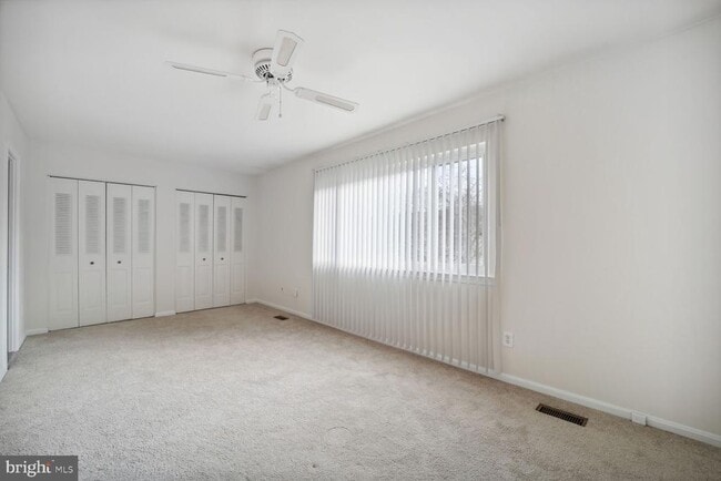 Building Photo - 5490 Safe Harbor Ct