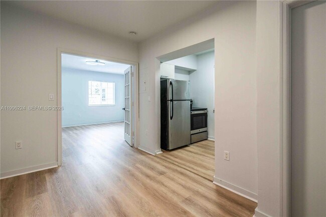 Building Photo - 920 Pennsylvania Ave