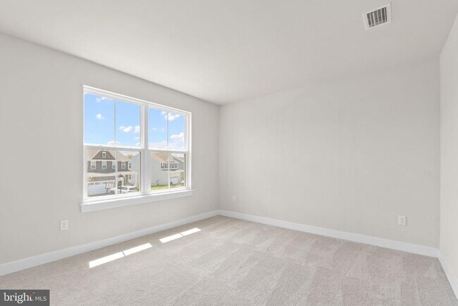 Building Photo - 105 Weston Dr