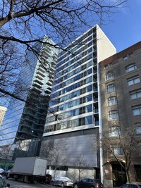 Building Photo - 1345 S Wabash Ave