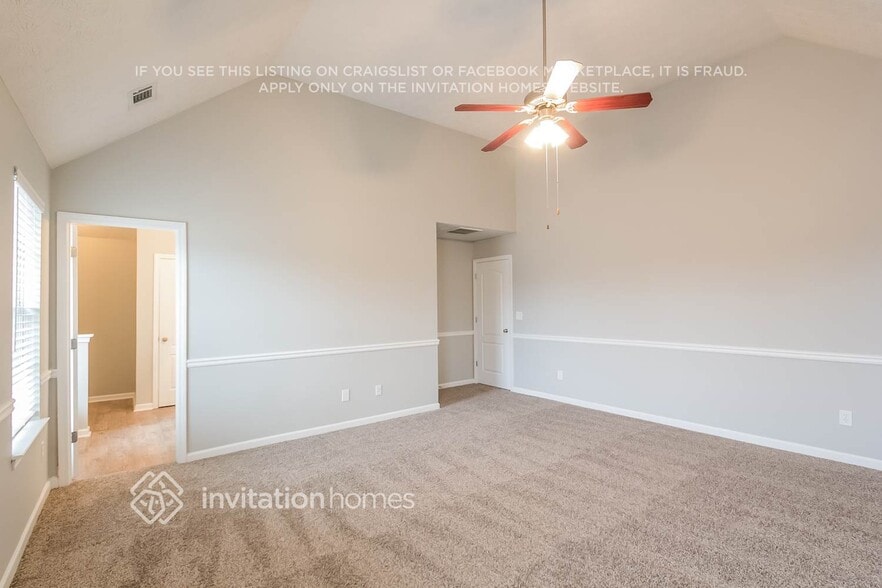 Building Photo - 3850 Georgia Dr