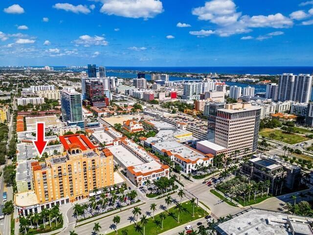 Building Photo - 651 Okeechobee Blvd