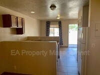 Building Photo - 502 US Route 66