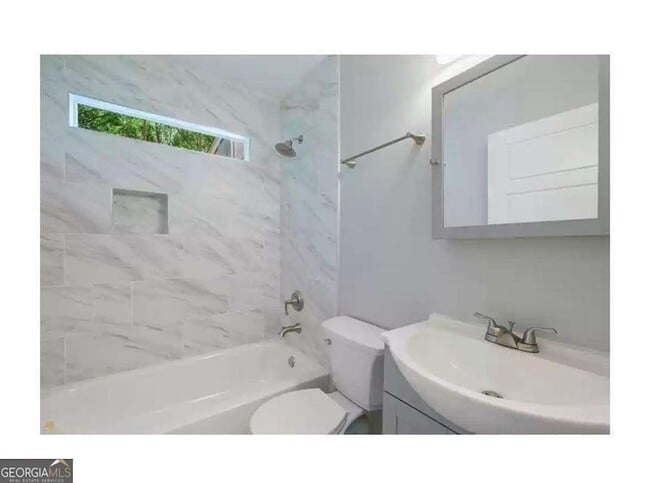 Building Photo - 2032 North Ave NW