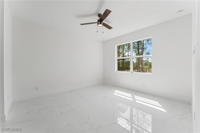 Building Photo - 3408 27th St SW