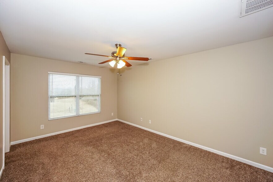 Building Photo - 11723 Bending Branch Rd