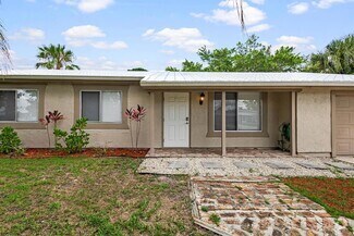Building Photo - 766 SW Belmont Cir