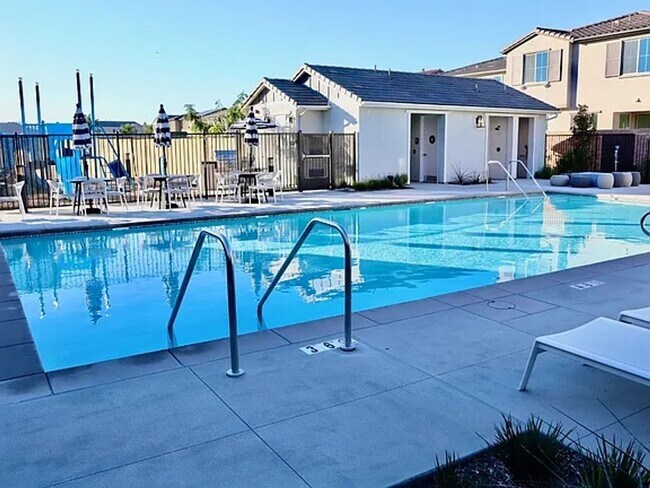 Building Photo - RV: Brand-New Luxury 4BR Home in Menifee | 1,650 Sq Ft | Never Lived In