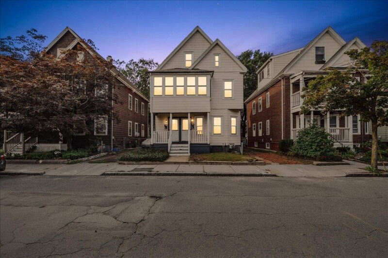 Building Photo - 63 Elmwood St