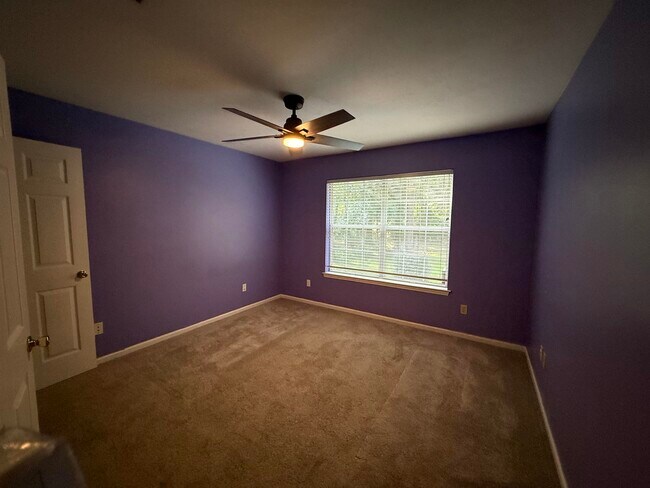 Building Photo - 1584 Chadwick Way