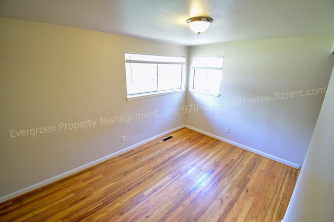 Building Photo - 3-Bedroom House Near City Park!
