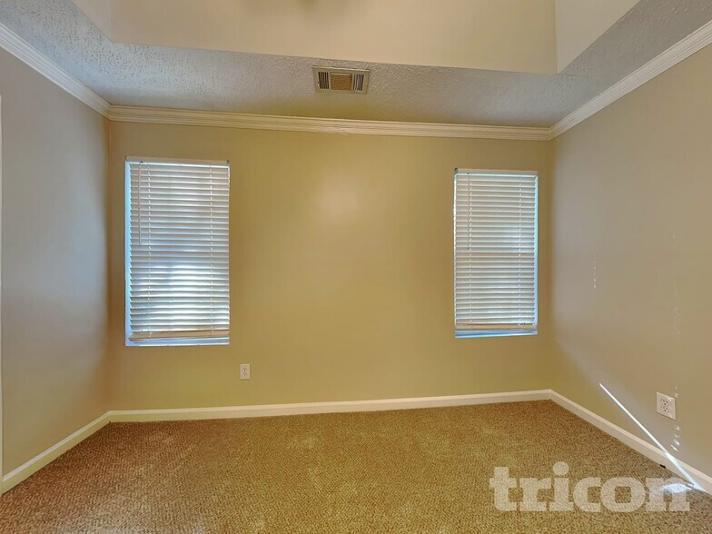 Building Photo - 1555 Mill Creek Rd