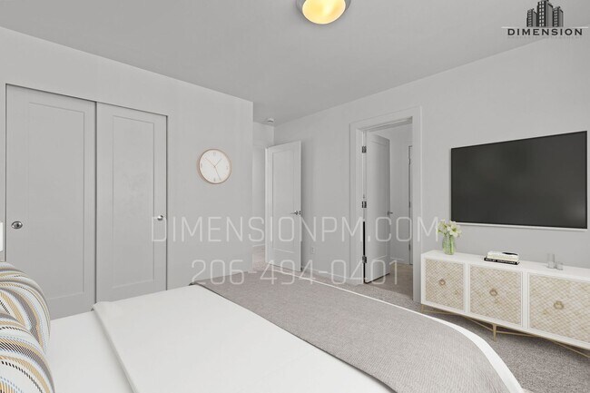 Building Photo - Kent Home