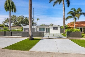 Building Photo - 5501 McKinley St