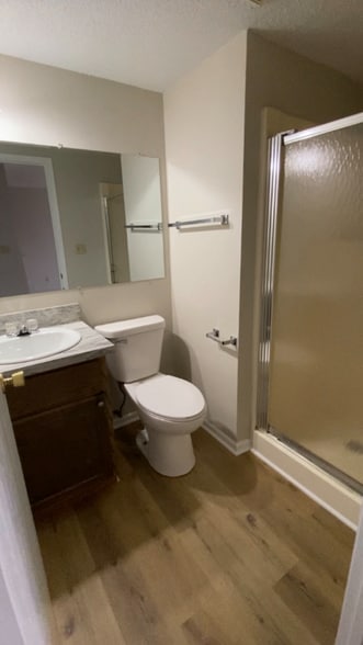 Building Photo - 1062 Mace Rd