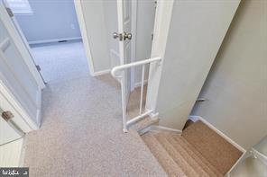 Building Photo - 7 Heritage Ct