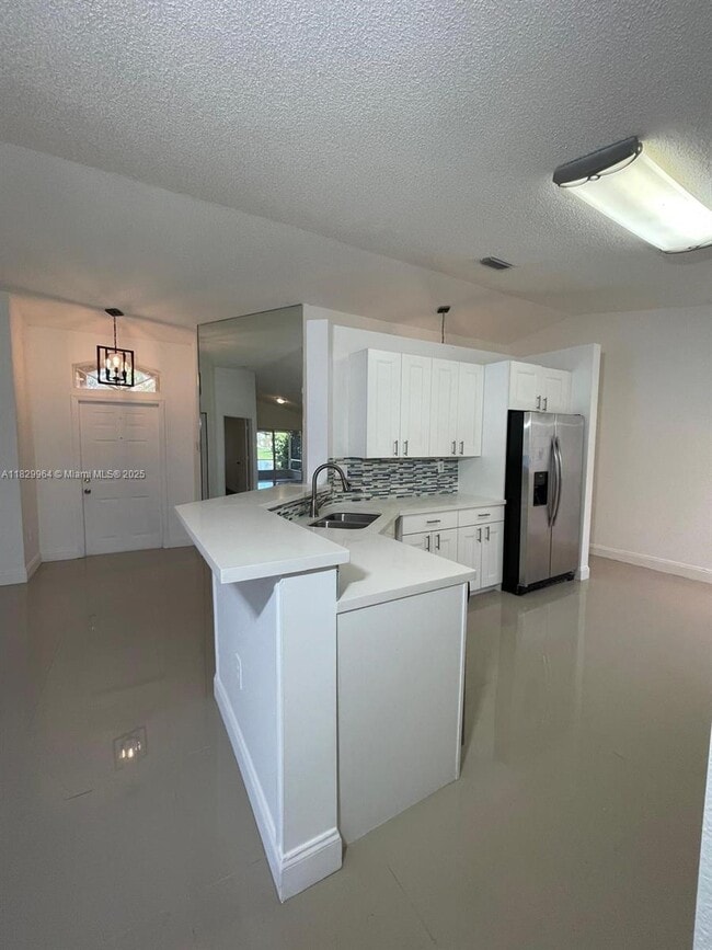 Building Photo - 4136 Sapphire Terrace